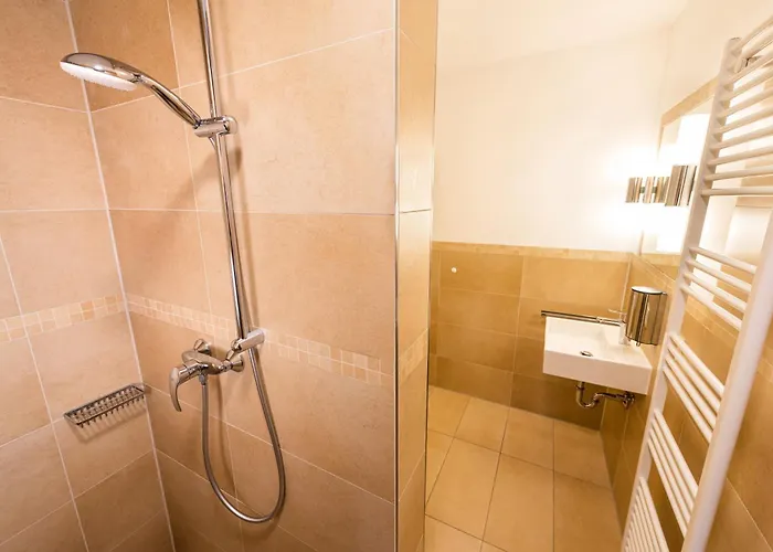 Zum Brandenburger Tor Self Check In * Damme